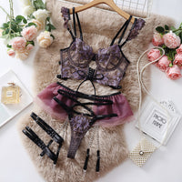 Ensemble de Soutien-Gorge en Dentelle Brodé Transparent Dnika pour Femme – Lingerie Artisanale Sophistiquée